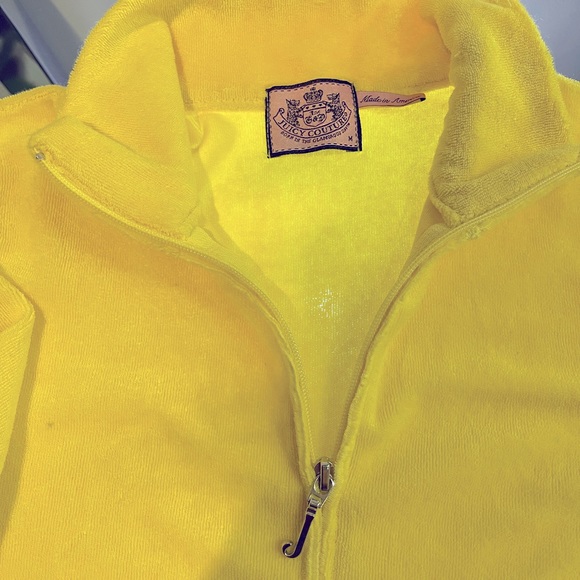 Juicy Couture Sweaters - ✨ JUICY COUTURE ✨ yellow zip up sweatshirt